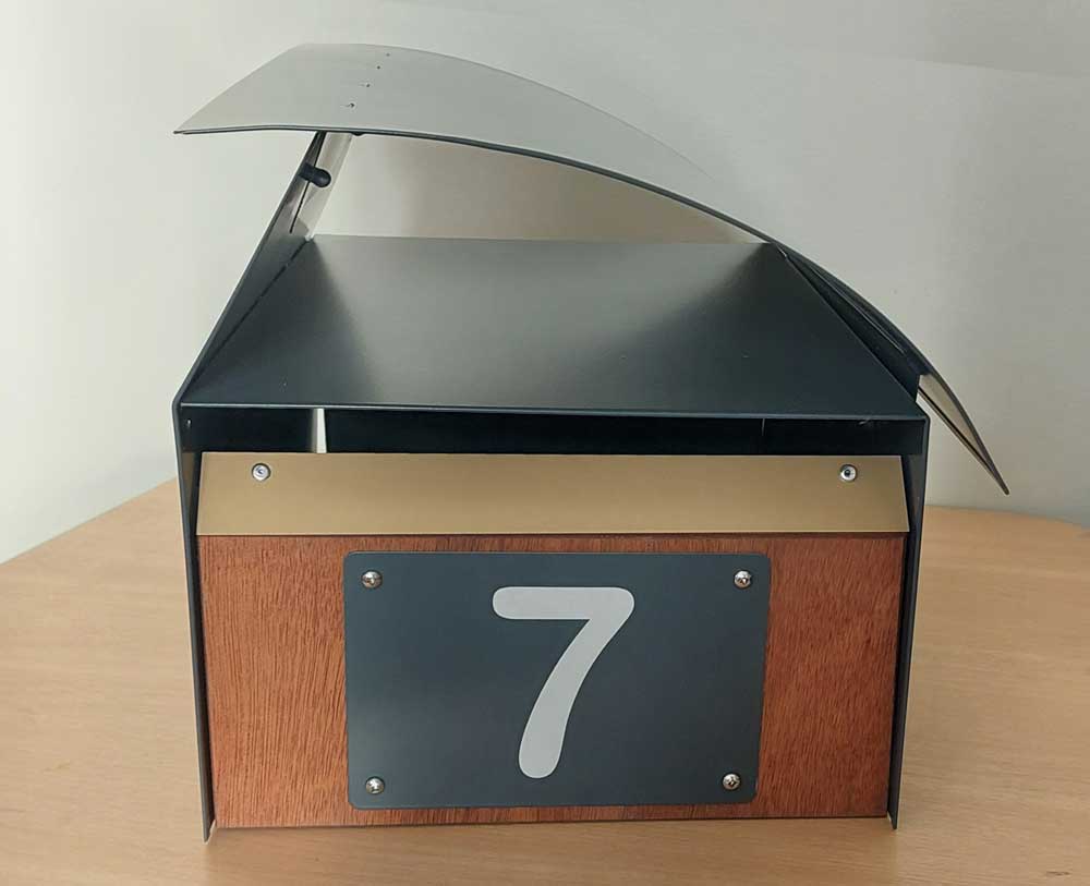 Tasman-GF-LE-digit